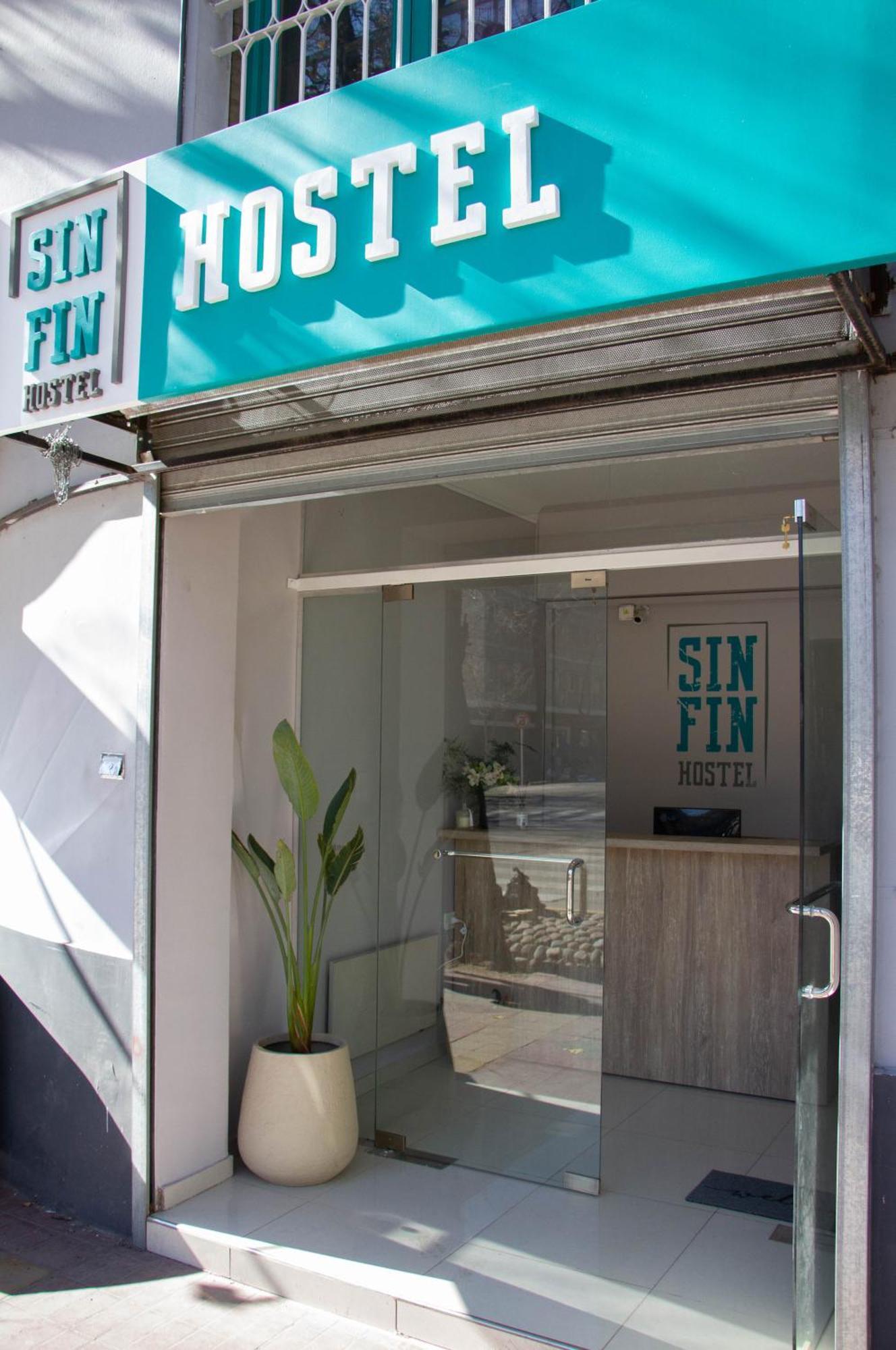 Sin Fin Hostel Mendoza Exterior photo