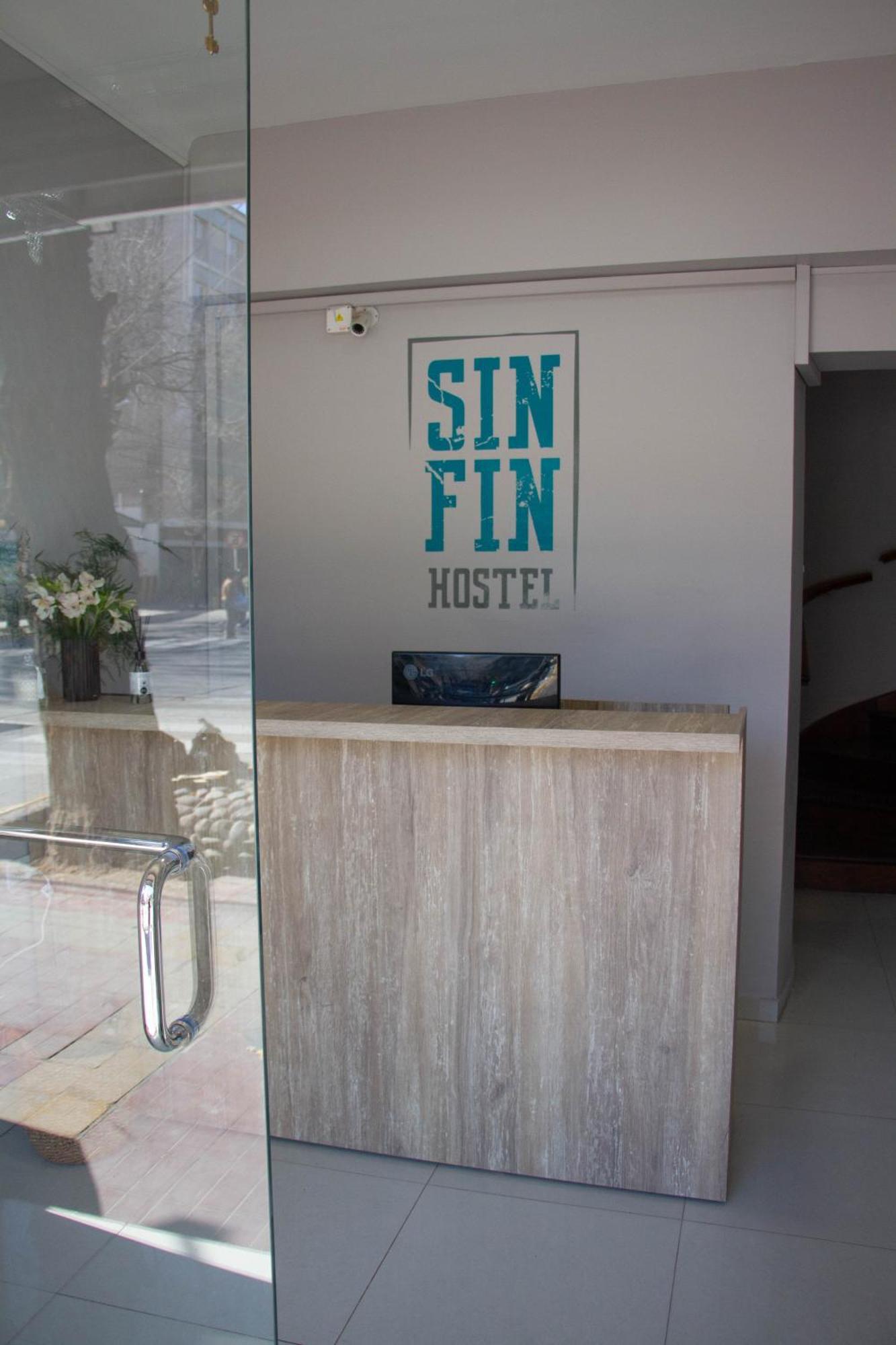 Sin Fin Hostel Mendoza Exterior photo