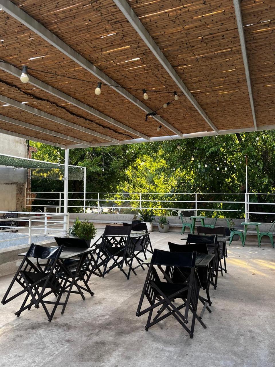 Sin Fin Hostel Mendoza Exterior photo