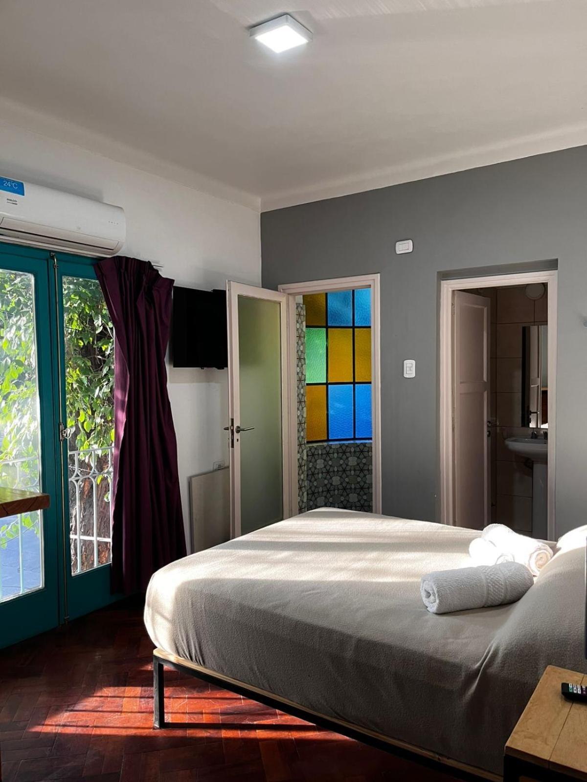 Sin Fin Hostel Mendoza Exterior photo